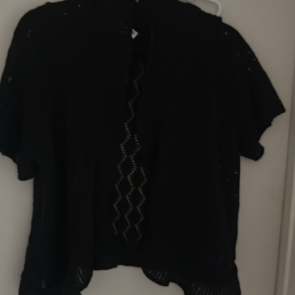 Ladies plus size (3X) cropped short sleeved sweater - Picture 4 of 4